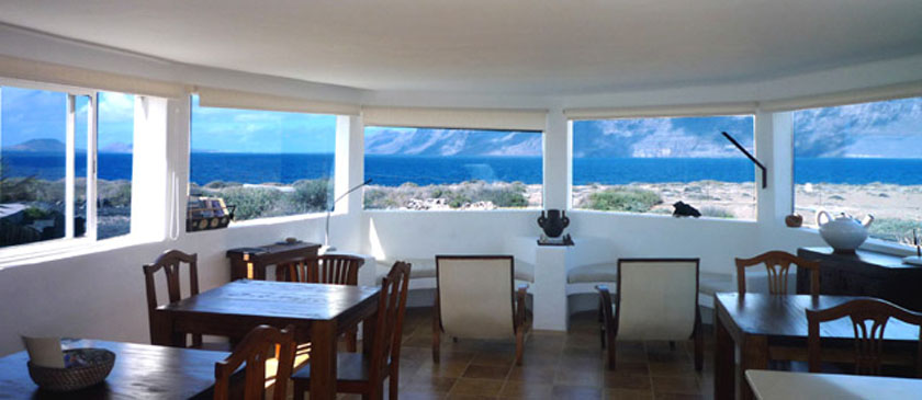 Casa Dominique: El salón panorámico, lugar de descanso.