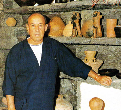 Lanzarote: Casa-Museo de Cesar Manrique Haria: Cesar devant sa cheminée