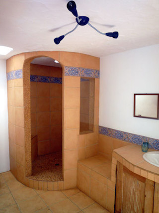 Lanzarote, Casa Dominique: stile di bagno