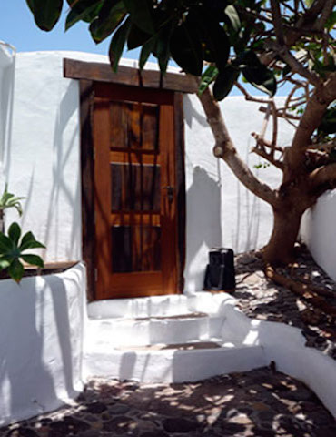 Casa Dominique - Una porta della stanza